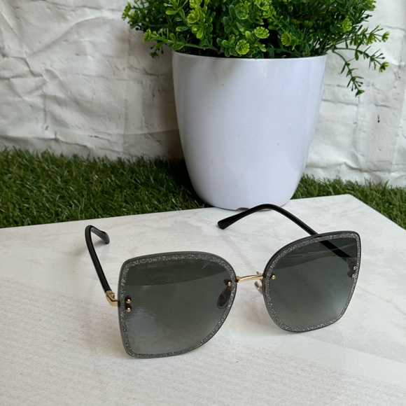 Jimmy Choo LETI/S 2M2 Black Gold Glitter
Women Sunglasses Authentic New - Picture 3 of 15